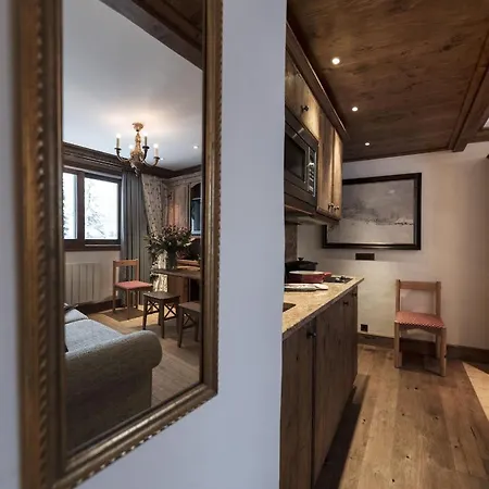 Apartament D'exception - Domaine Du Jardin Alpin, 1850 *